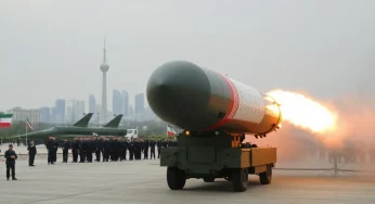 Tehran Reveals New Ballistic Missile ‘Etemad’
